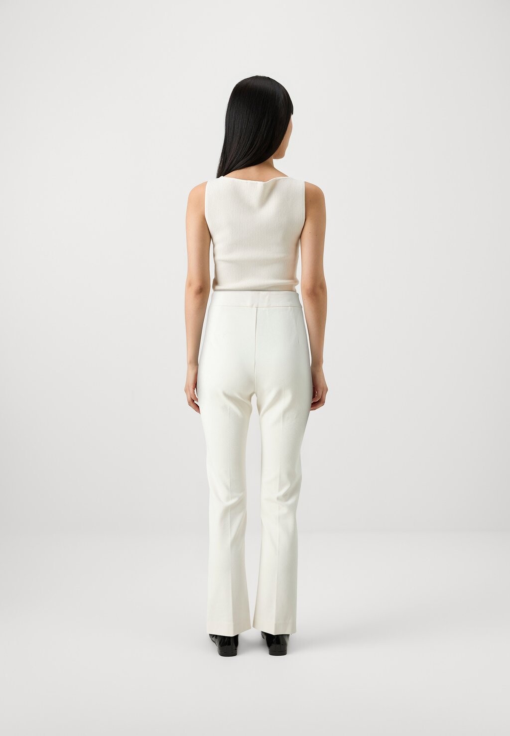 

Брюки TROUSERS TWINSET, кремовый