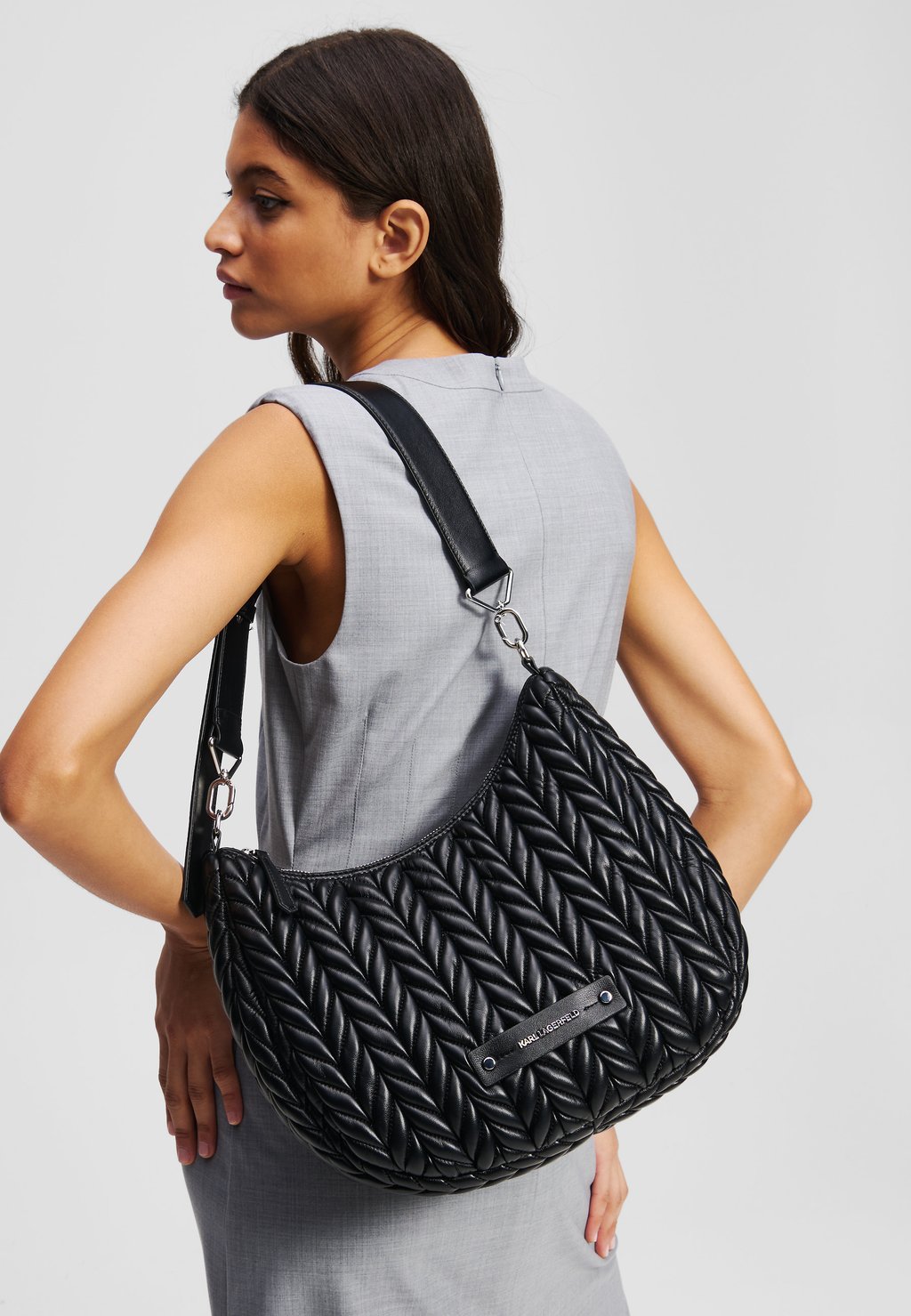 

Сумка WEAVE HOBO KARL LAGERFELD, черный