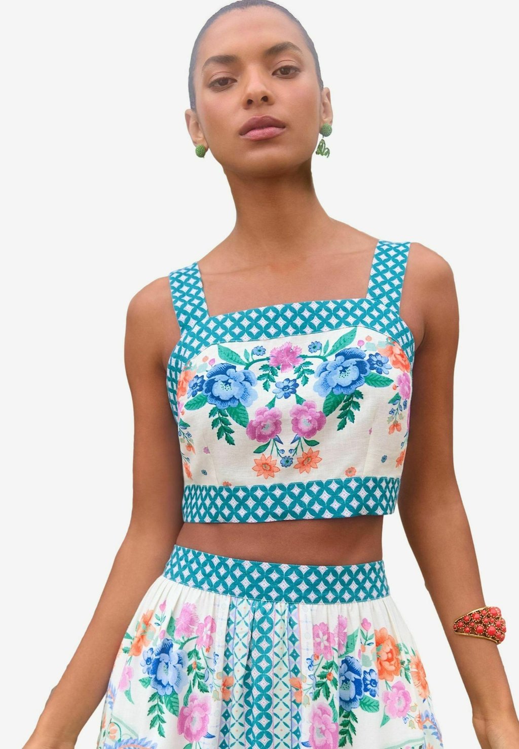 

Топ COORD CROP Love & Roses, белый
