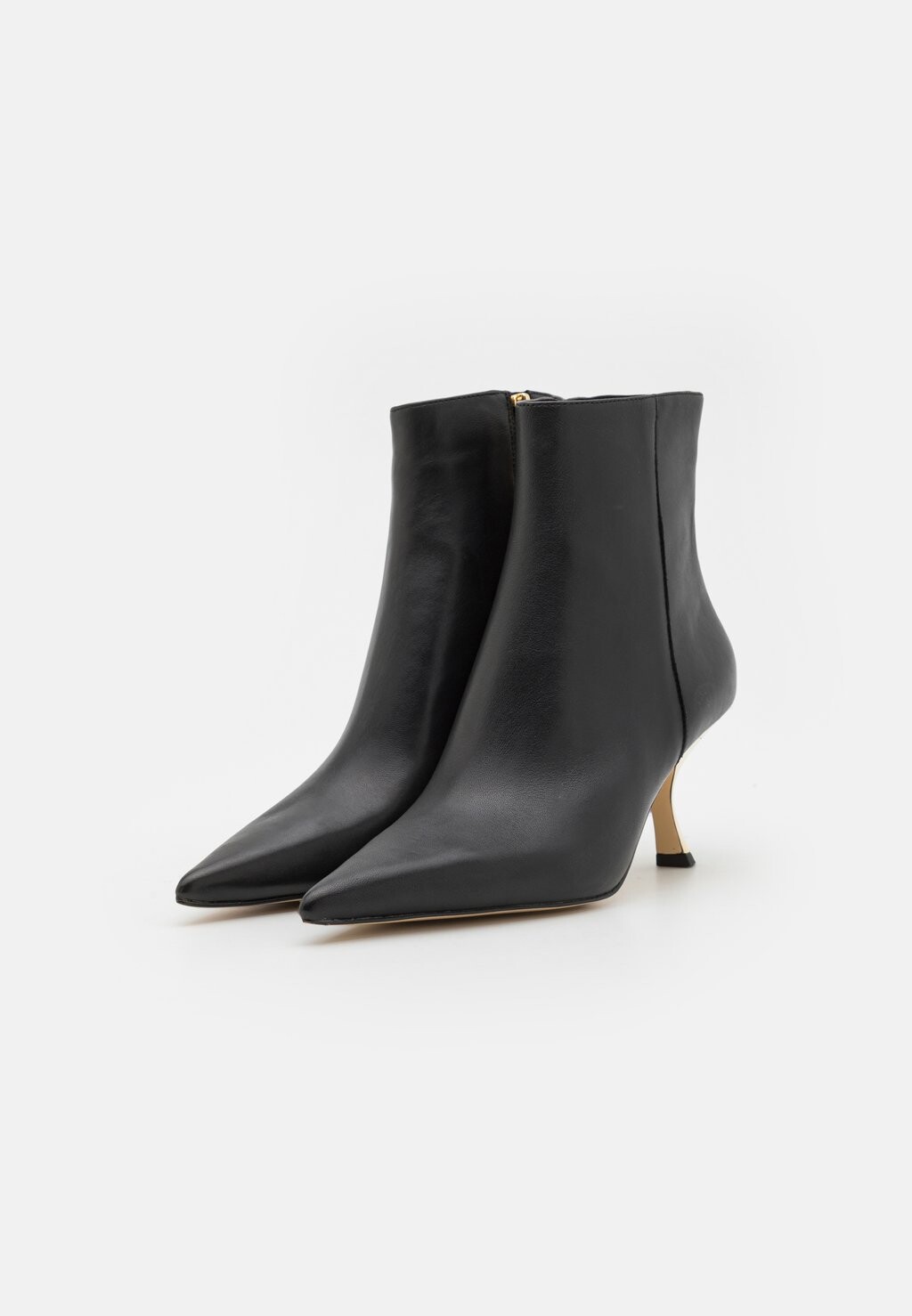 

Классические ботильоны LUNA BOOTIE MICHAEL Michael Kors, черный