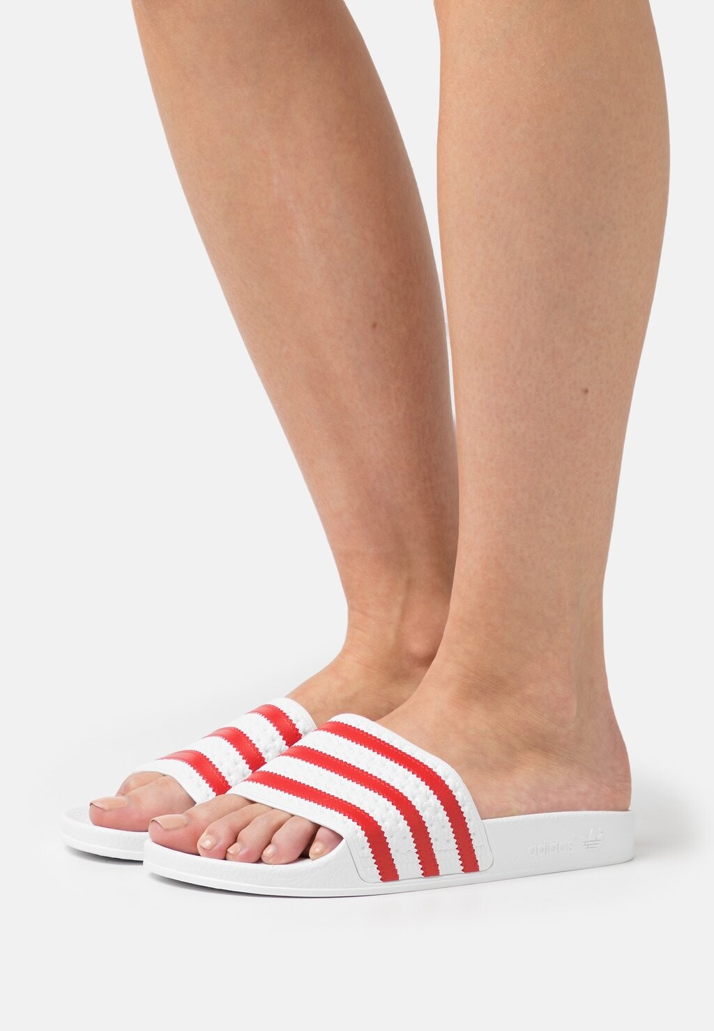 

Шлепанцы adidas Originals