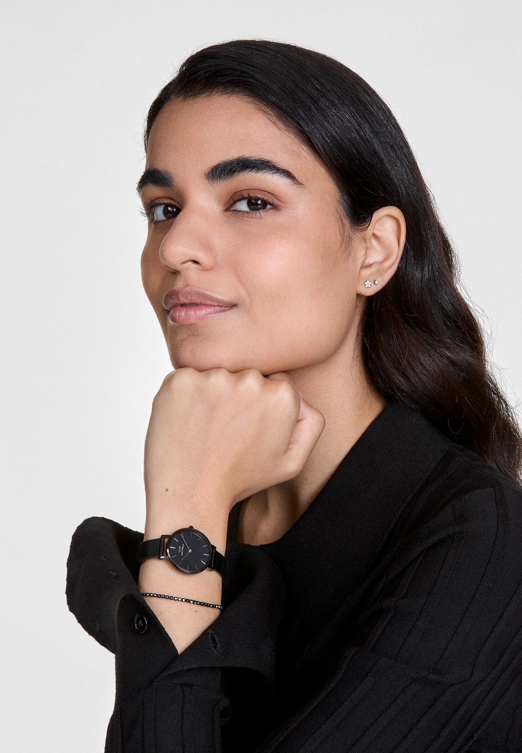 

Часы Daniel Wellington, черный