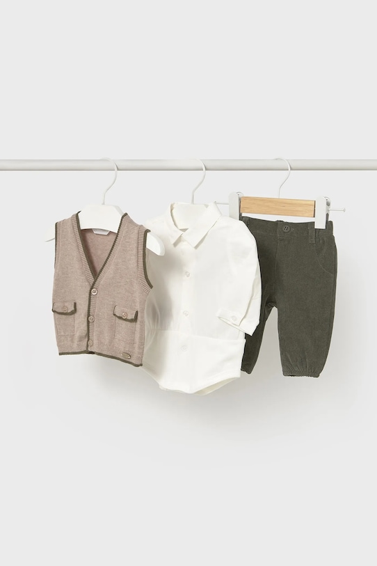 

Детский набор Mayoral Newborn, коричневый