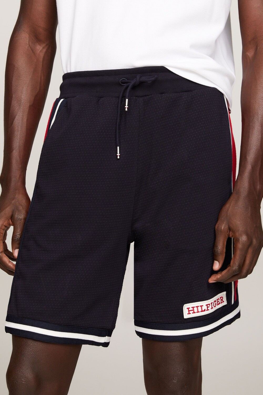 

Спортивные шорты-монотип Tommy Hilfiger, черный