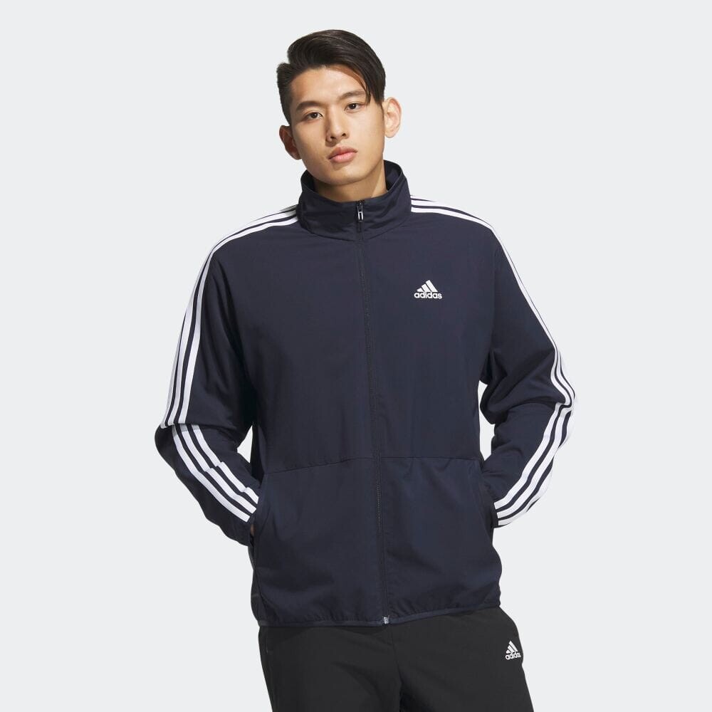 

Куртка Adidas IA9375