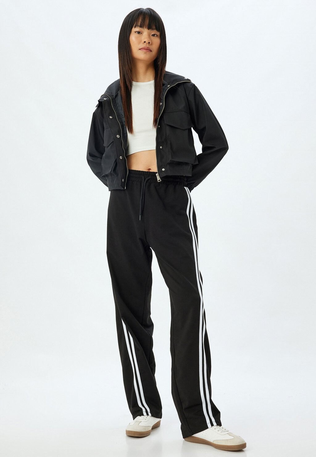 

Спортивные брюки WIDE LEG Koton, черный