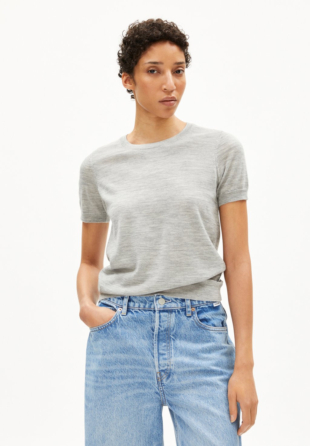 

Базовая футболка GUILIAA MERINO ARMEDANGELS, светло-серый