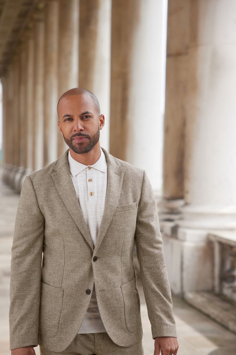 

Приталенный пиджак из итальянской смеси неокрашенной шерсти Next