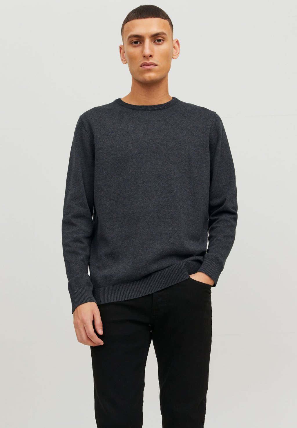 

Свитер EBASIC CREW NECK NOOS Jack & Jones, темно-серый меланж