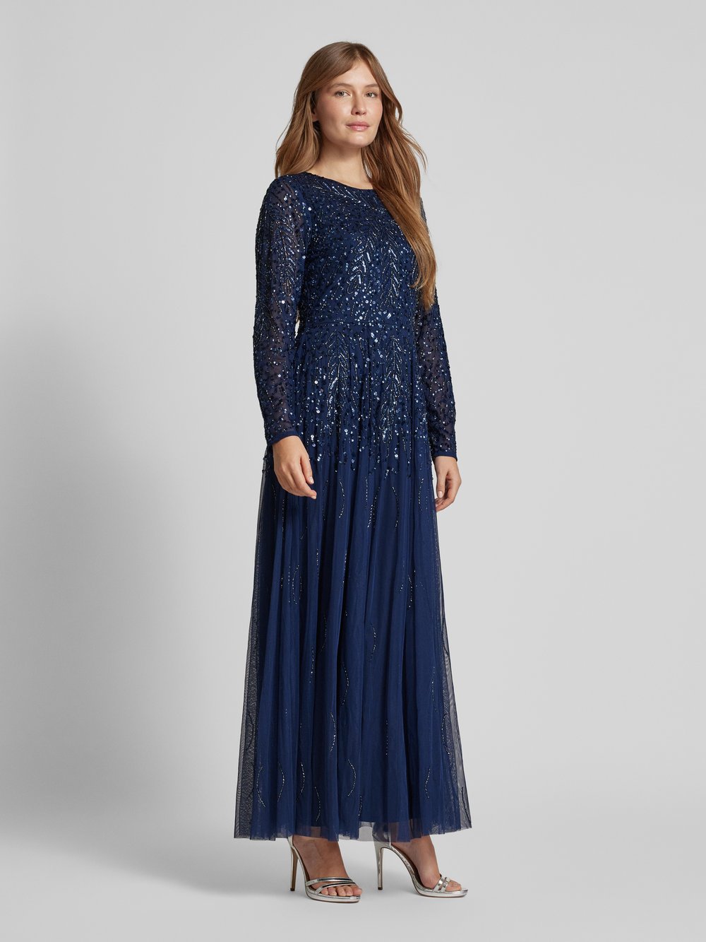 

Вечернее платье с круглым вырезом LACE & BEADS