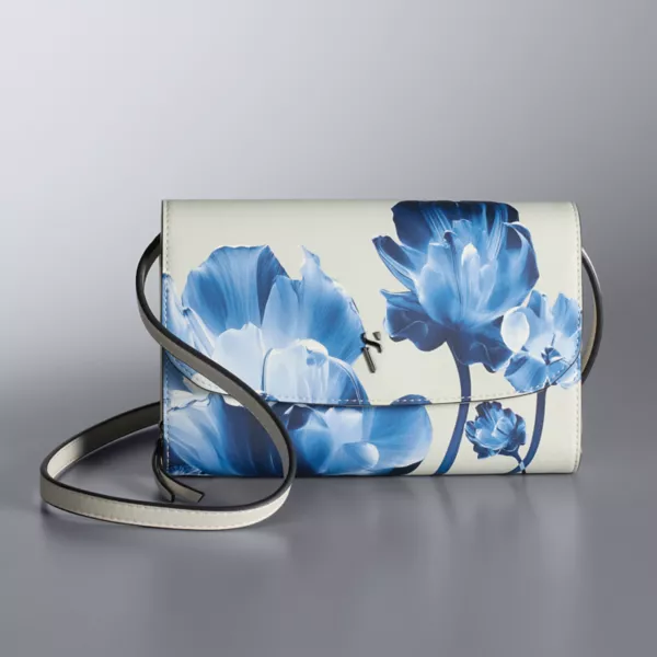 

Мини-сумочка через плечо Signature Simply Vera Vera Wang, цвет silver xray floral