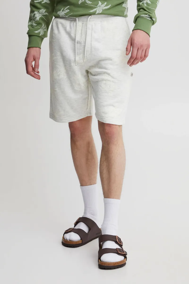 

Шорты-чиносы Blend "BLEND BHSweatshorts", цвет Sand Mi