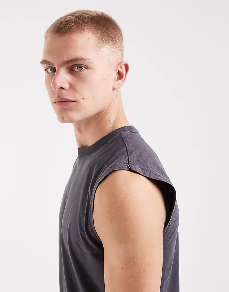 Майка с эффектом потертости Levi's, черный — фото 4
