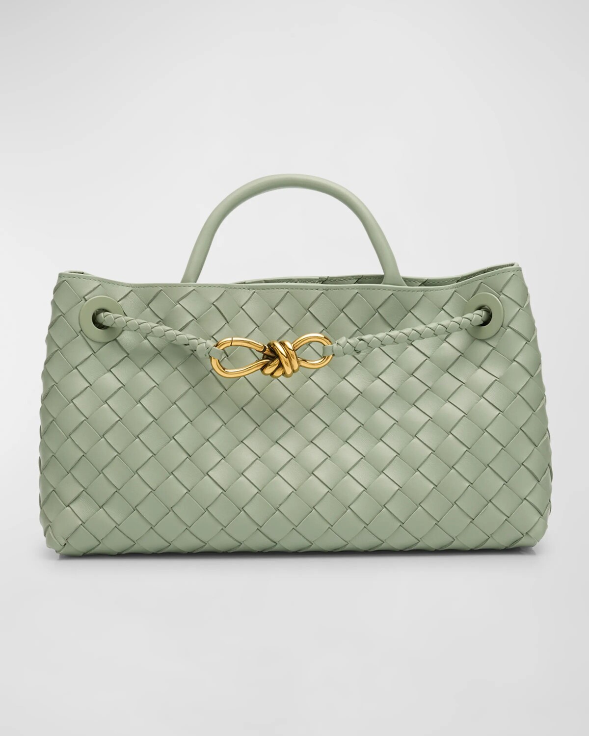 

Маленькая сумка East-West Andiamo Bottega Veneta, цвет New Sauge