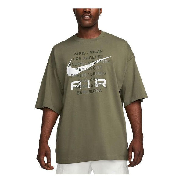 

Футболка Nike Sportswear Oversize T-Shirt 'Olive', зеленый