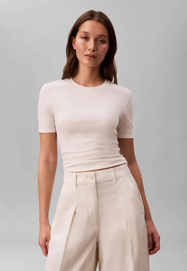Футболка Calvin Klein, цвет тофу