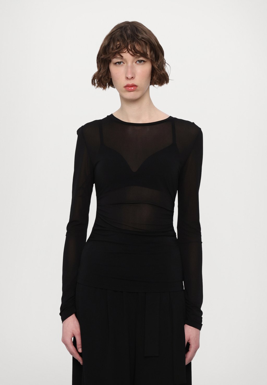

Топ с длинными рукавами LONG SLEEVE SHIRT Diane von Furstenberg, черный