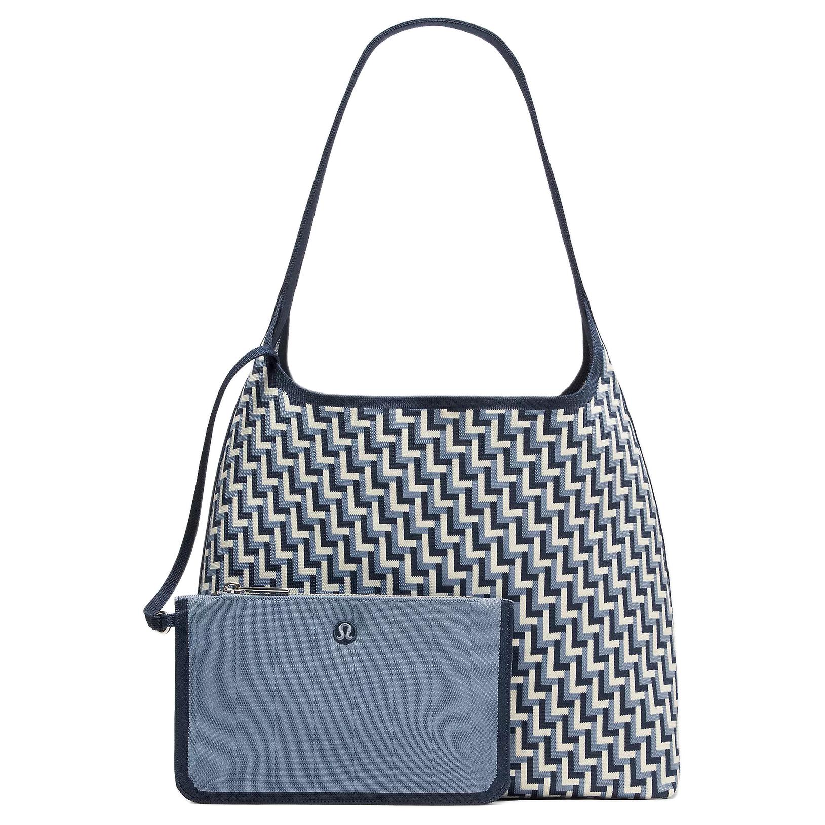 

Lululemon Повседневная полиэстеровая сумка через плечо в стиле деним с кремовым оттенком, Denim with Ivory