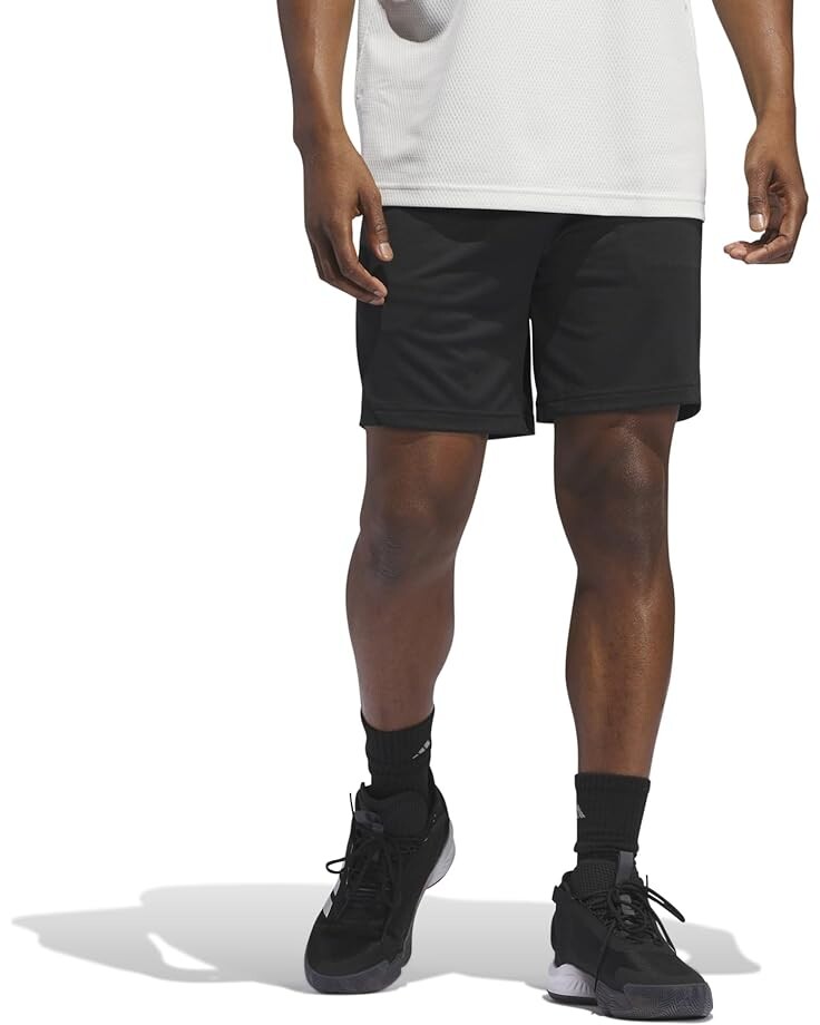 

Шорты adidas Legends 3-Stripes Basketball 11", цвет Black/White/Black