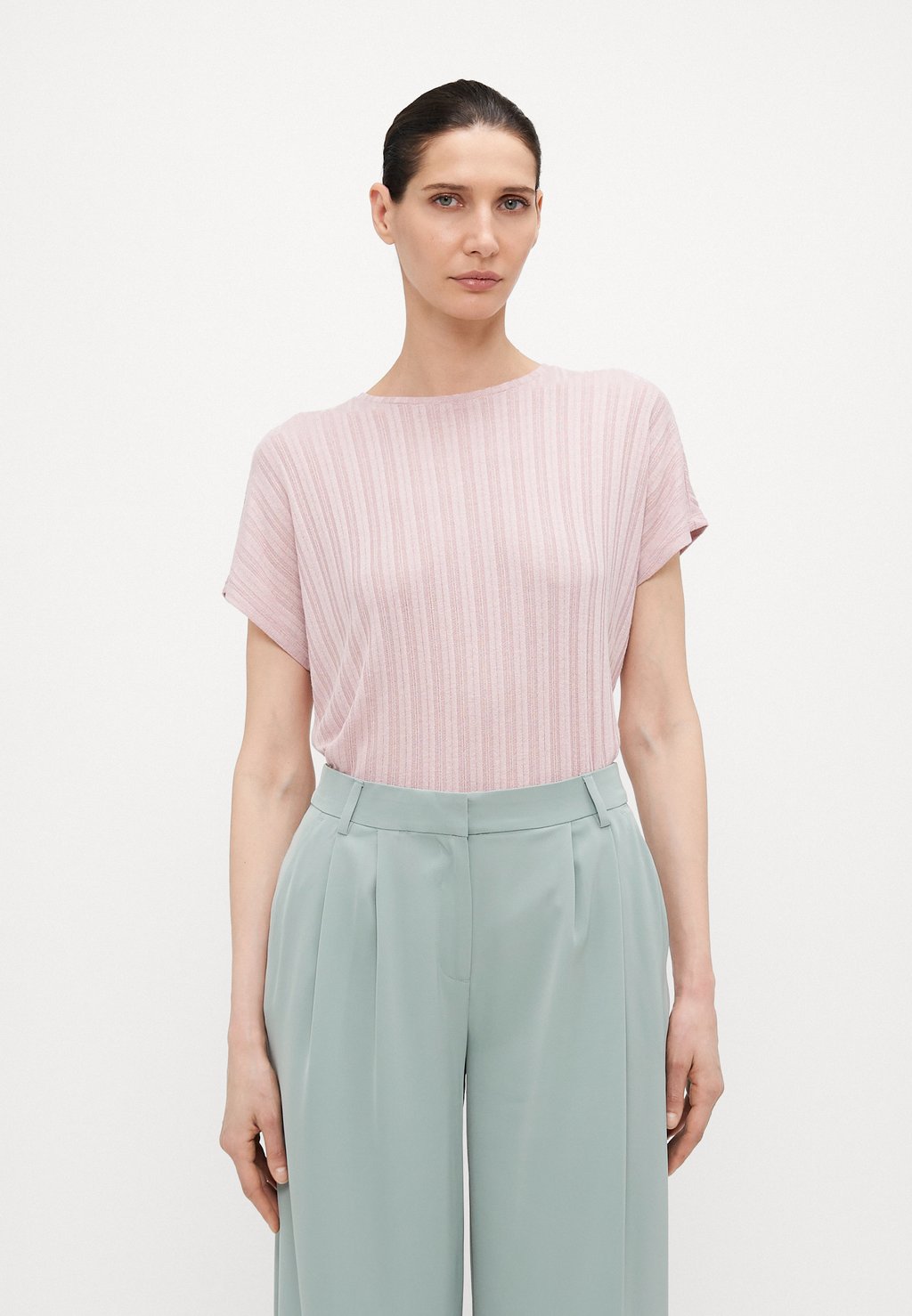 

Футболка с принтом ONLIRINA O NECK ONLY Tall, светло-розовый