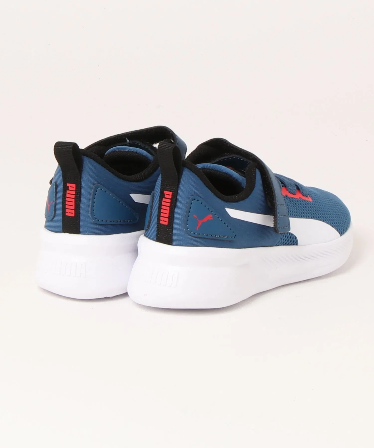Детские кроссовки PUMA Flyer Runner V PS — фото 2