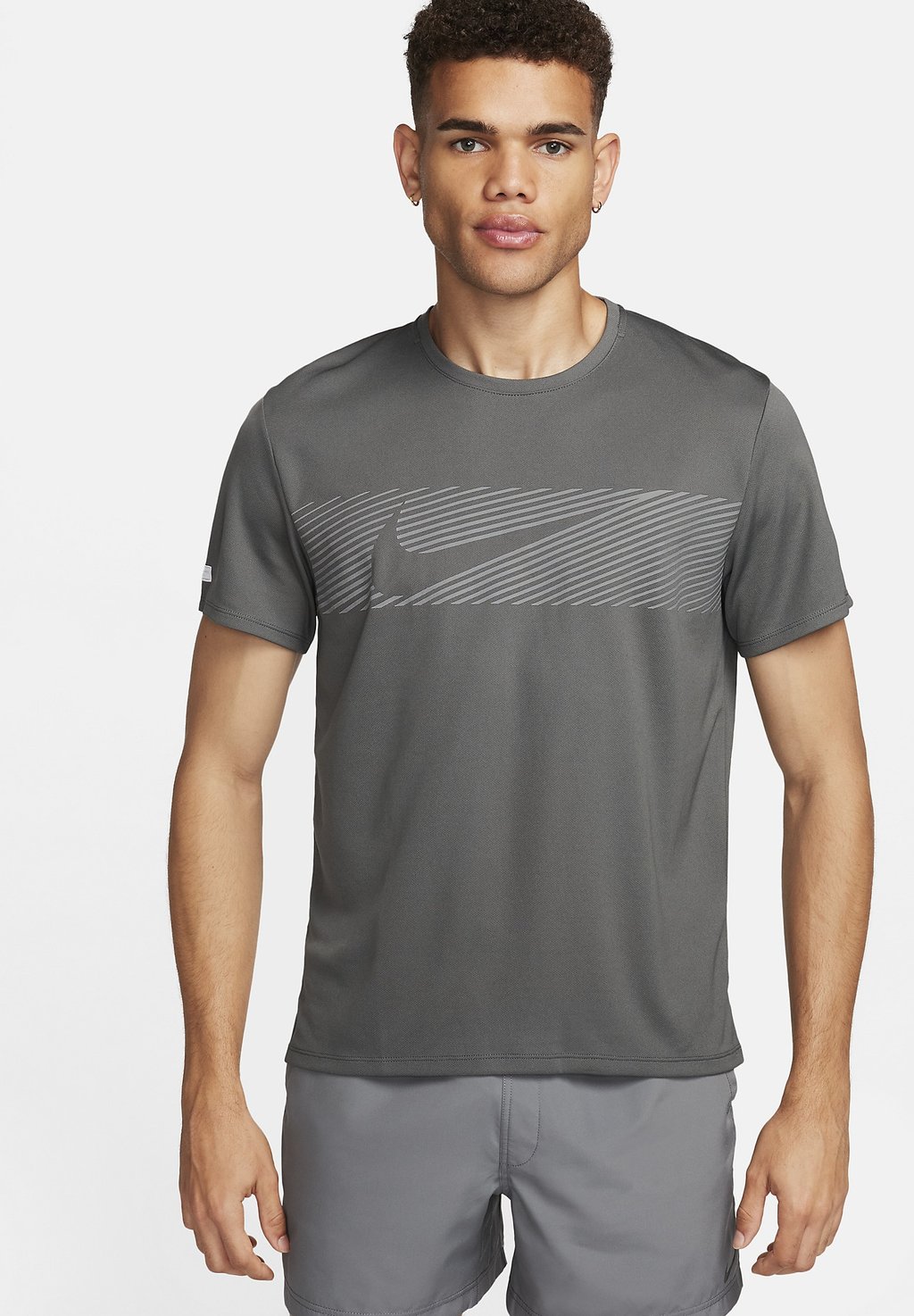 

Спортивная футболка Nike Performance, серый