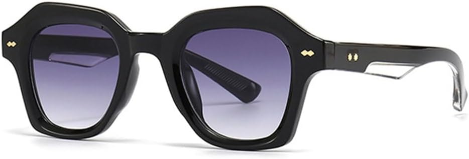 

Винтажные солнцезащитные очки Polygon для женщин, модные панк-очки с градиентным переходом цвета, защита от УФ-излучения UV400 для мужчин, трендовые солнцезащитные очки с заклепками generic, Black Gray Gradient