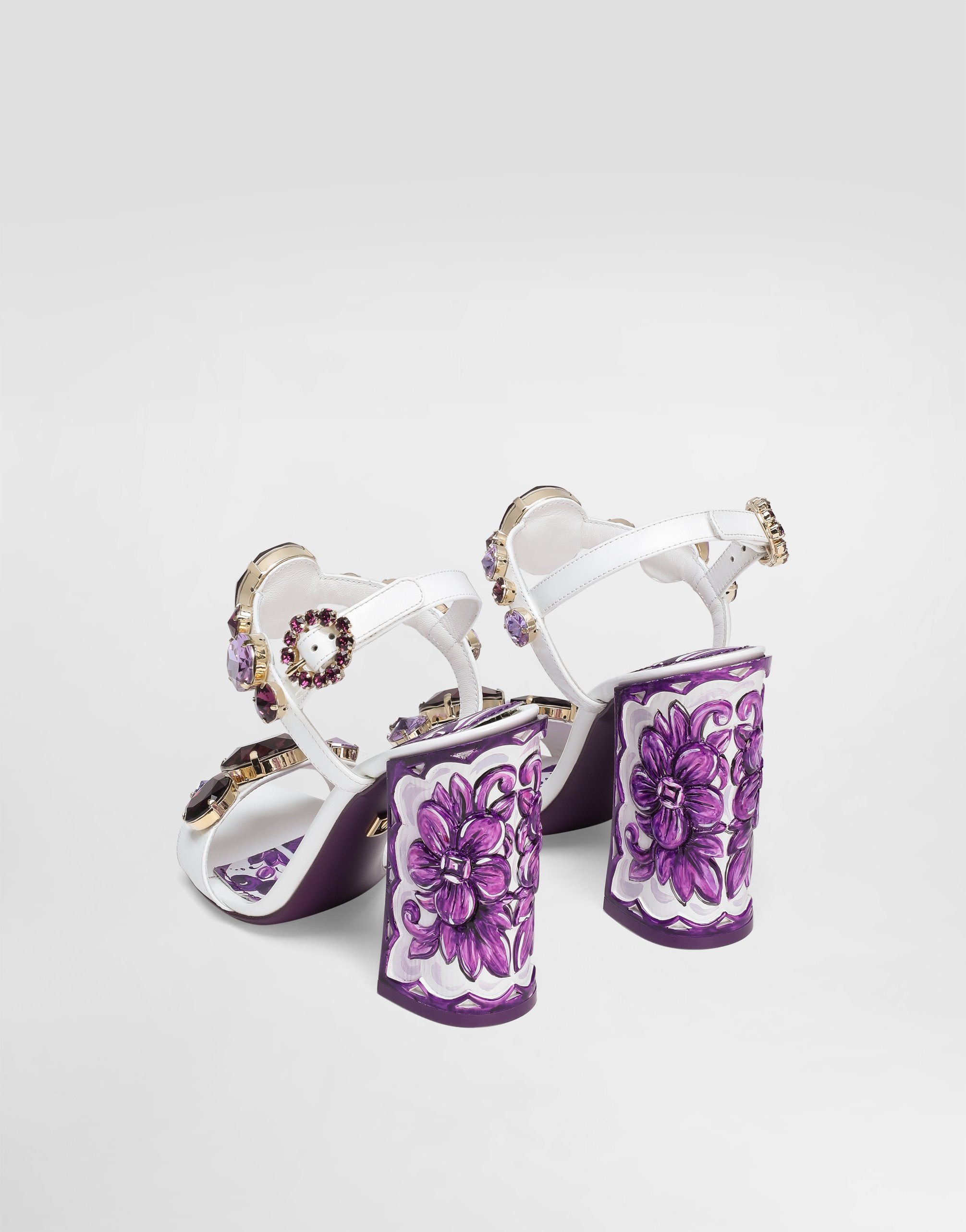 Босоножки из лакированной кожи с вышивкой из украшений Dolce & Gabbana, мультиколор — фото 3