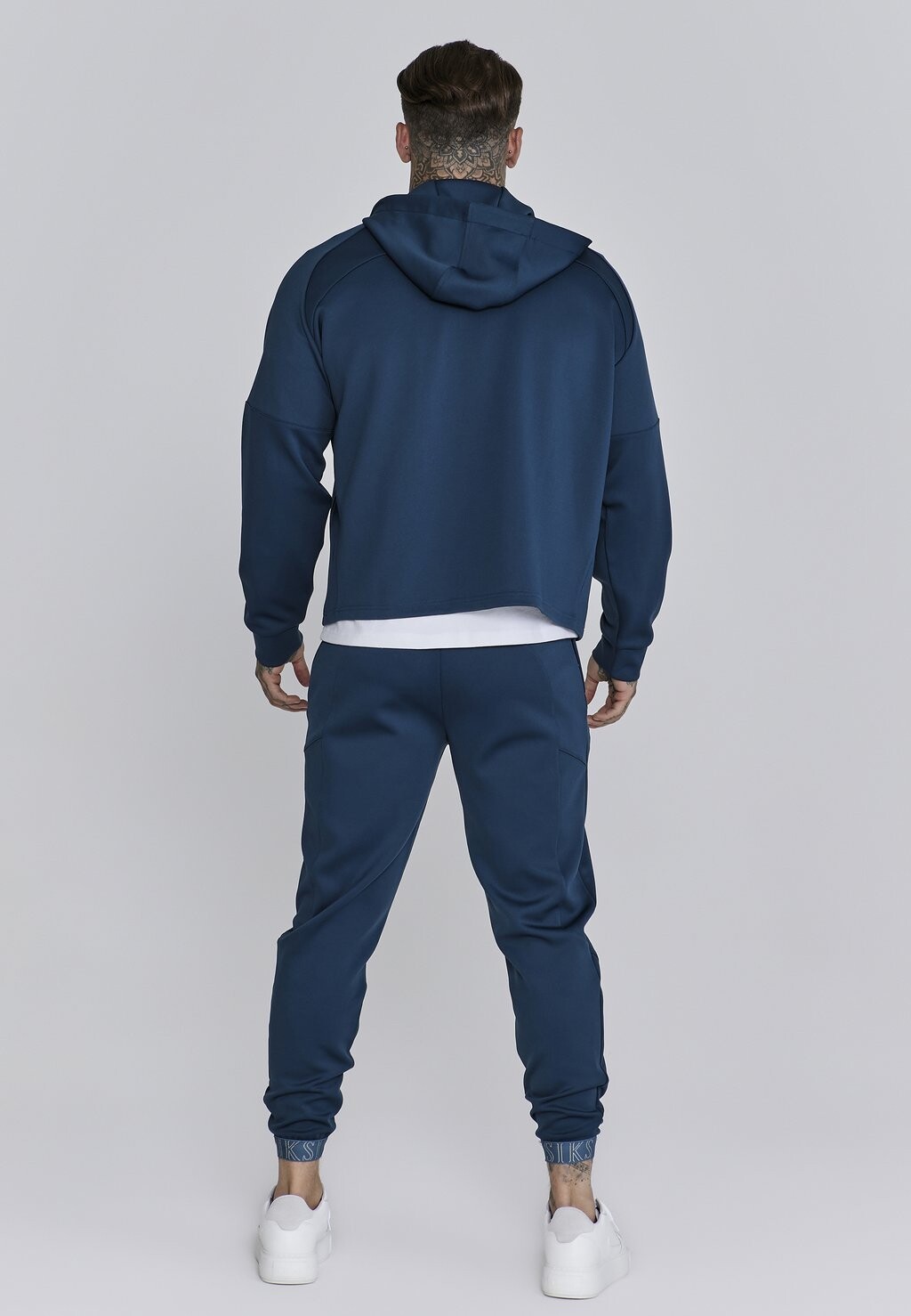 

Тренировочная куртка SIKSILK, синий