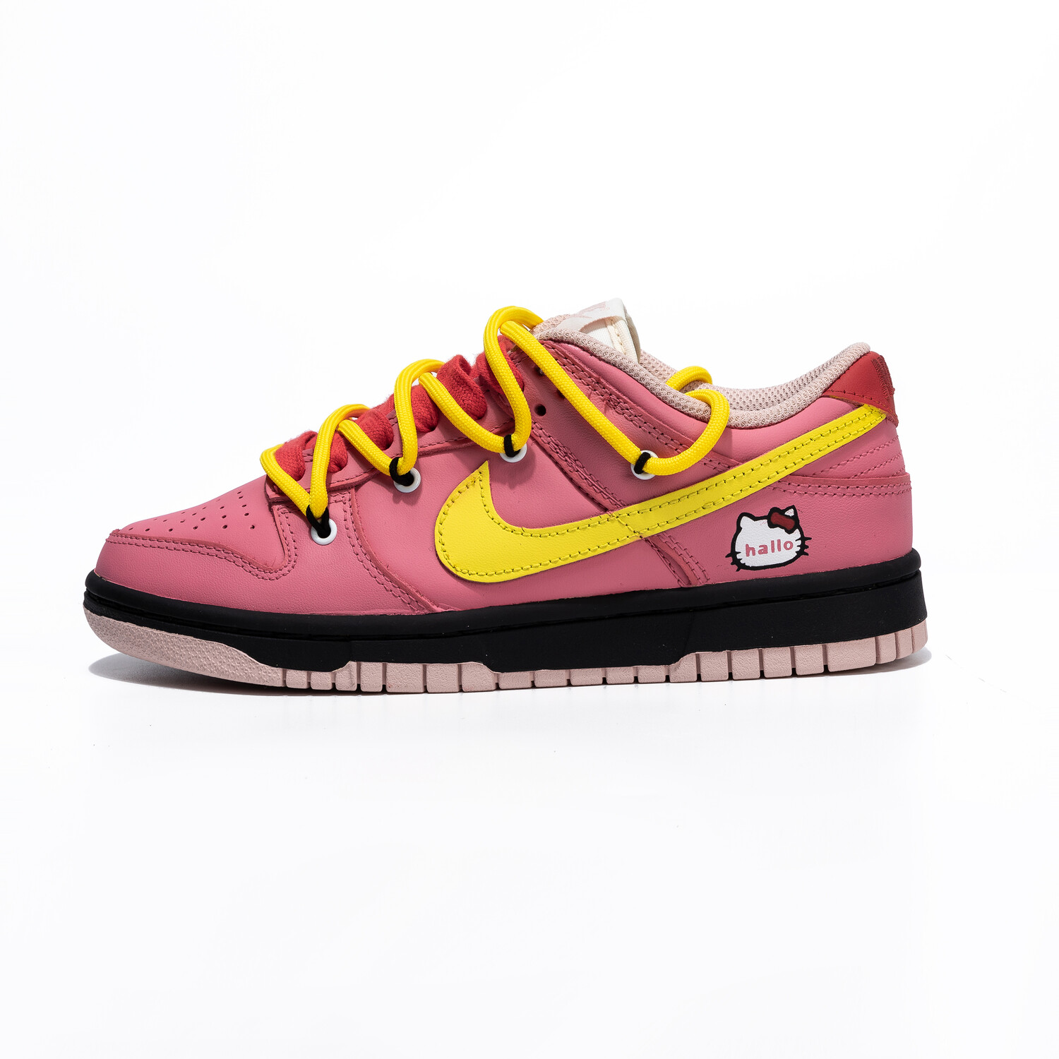 

Женские кроссовки для скейтбординга Nike Dunk, Pink/ Black