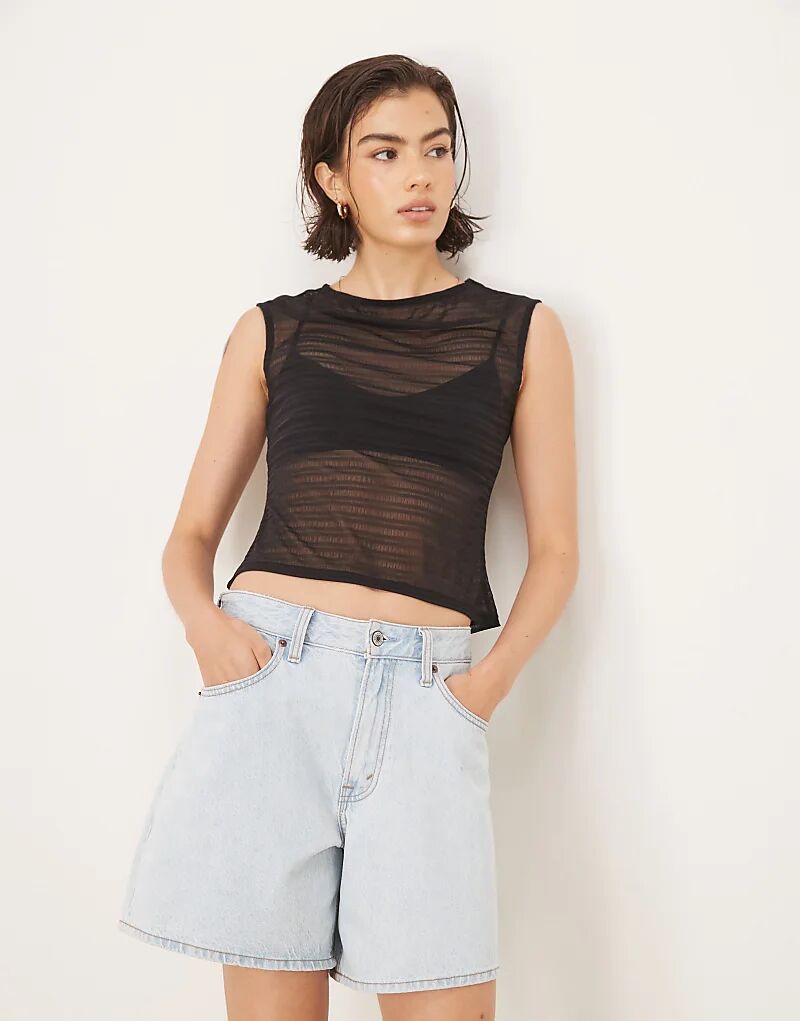 

Топ из сетки с короткими рукавами и вырезом-лодочкой ASOS DESIGN, черный
