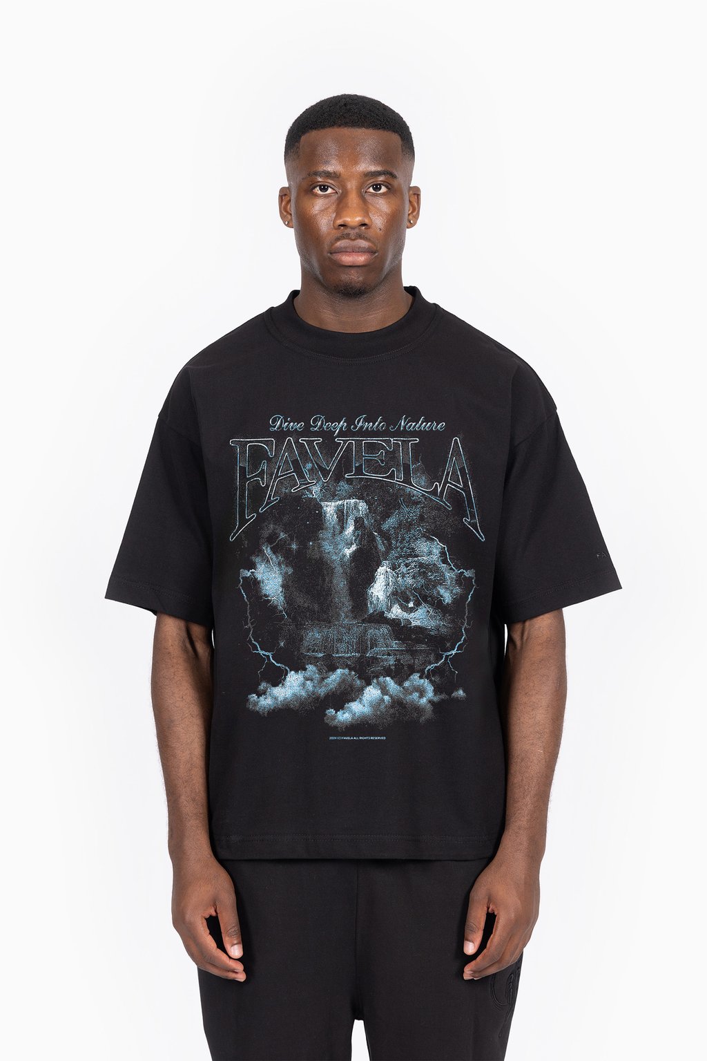 

Футболка с принтом WATERFALL UNISEX FAVELA, черный