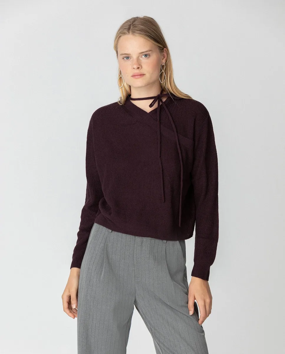 

Женский джемпер с завязкой на шее в виде чокера Noon, бордовый