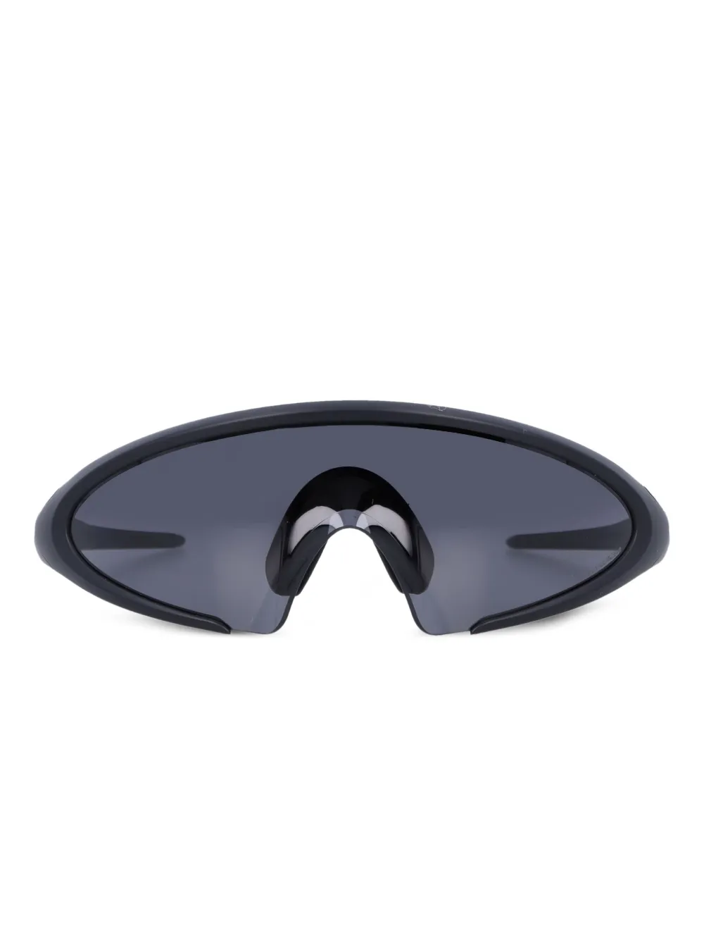 

Солнцезащитные очки в массивной оправе Oakley, черный