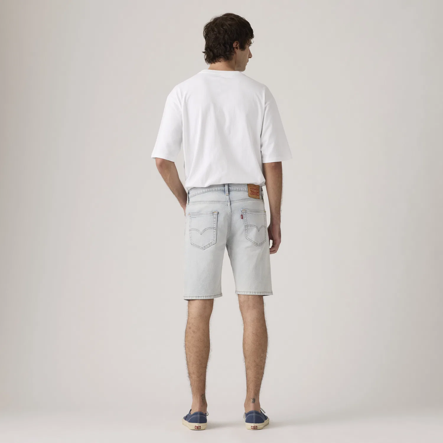 Мужские джинсовые шорты Levi's 405 Standard Fit, светло-голубой — фото 3