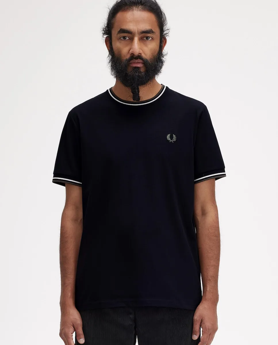 

Футболка мужская с короткими рукавами и круглым вырезом Fred Perry, черный