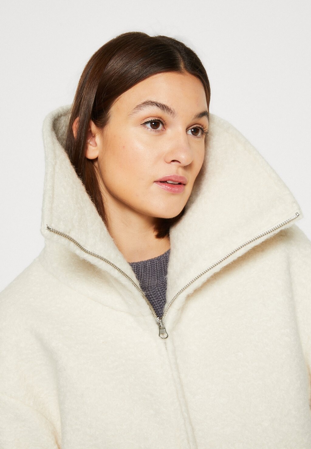 

Короткое пальто ONLASTA ZIP COAT ONLY, серый
