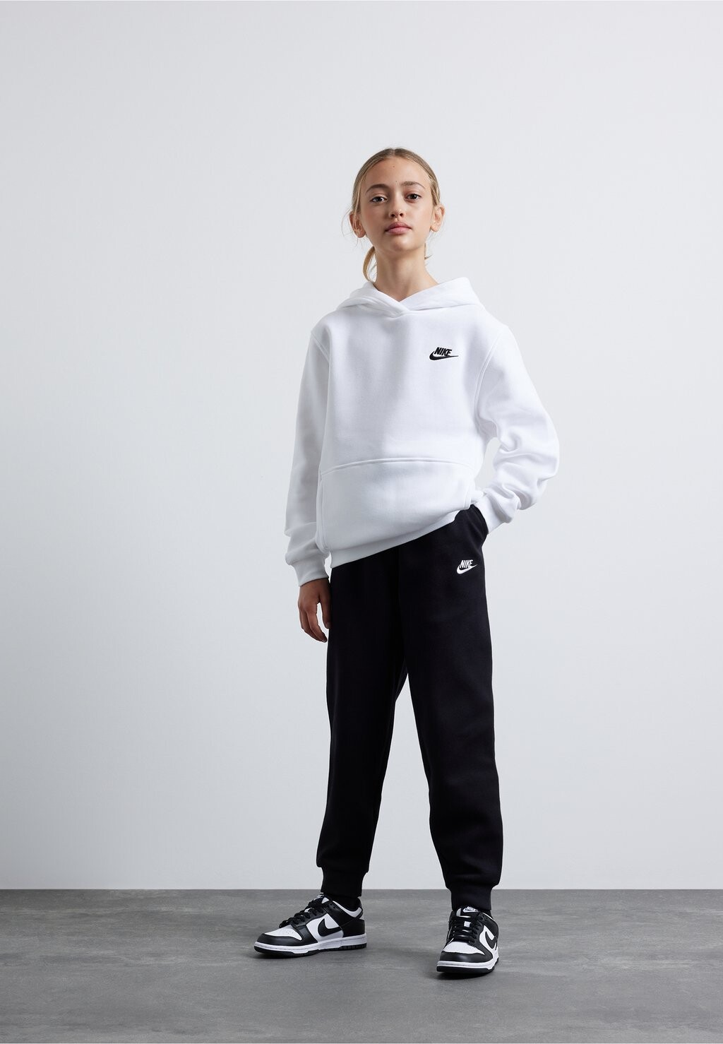 Толстовка CLUB UNISEX Nike Sportswear, цвет white/black — фото 2
