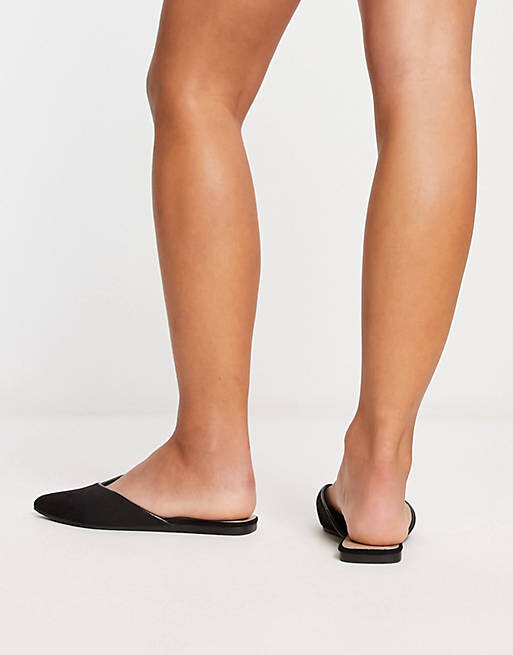 

Черные балетки с острым носком ASOS DESIGN Wide Fit Luna