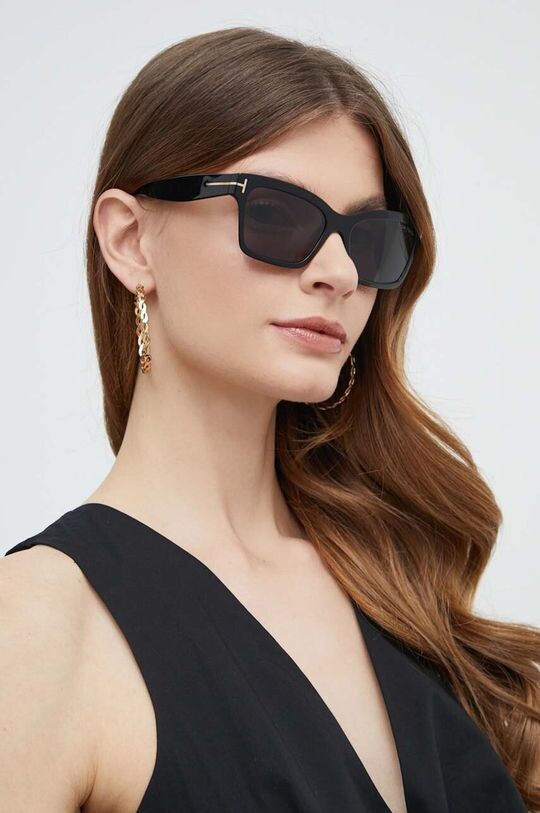 

Солнечные очки Tom Ford, черный