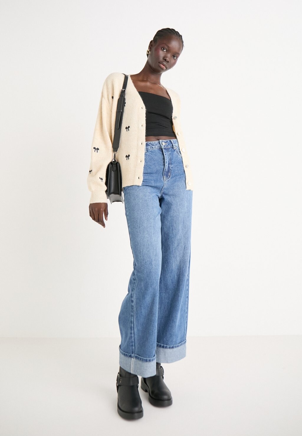 

Джинсы свободного кроя VMKATHY WIDE FOLD UP Vero Moda, синий деним