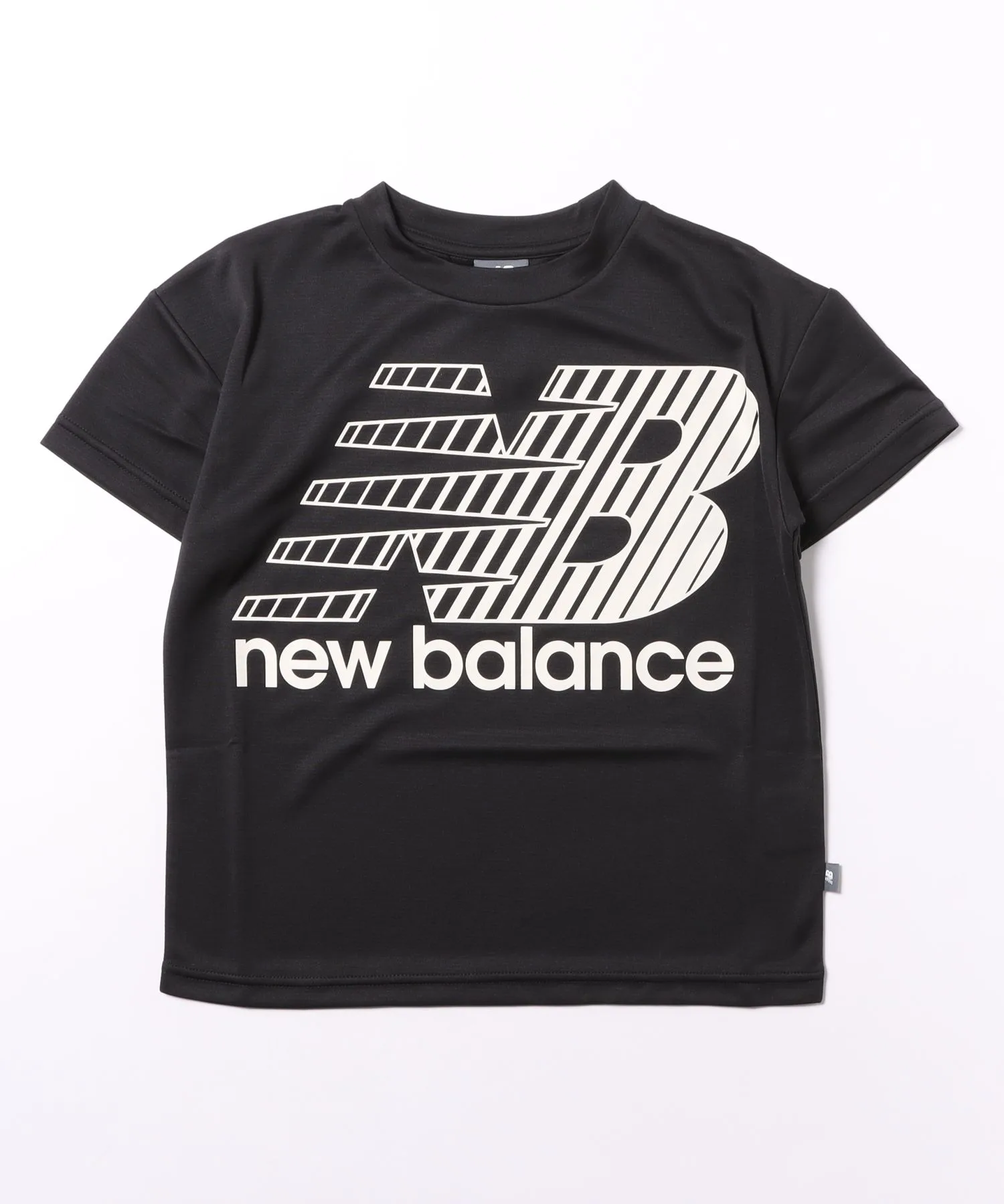 Детская футболка с большим логотипом New Balance чёрная