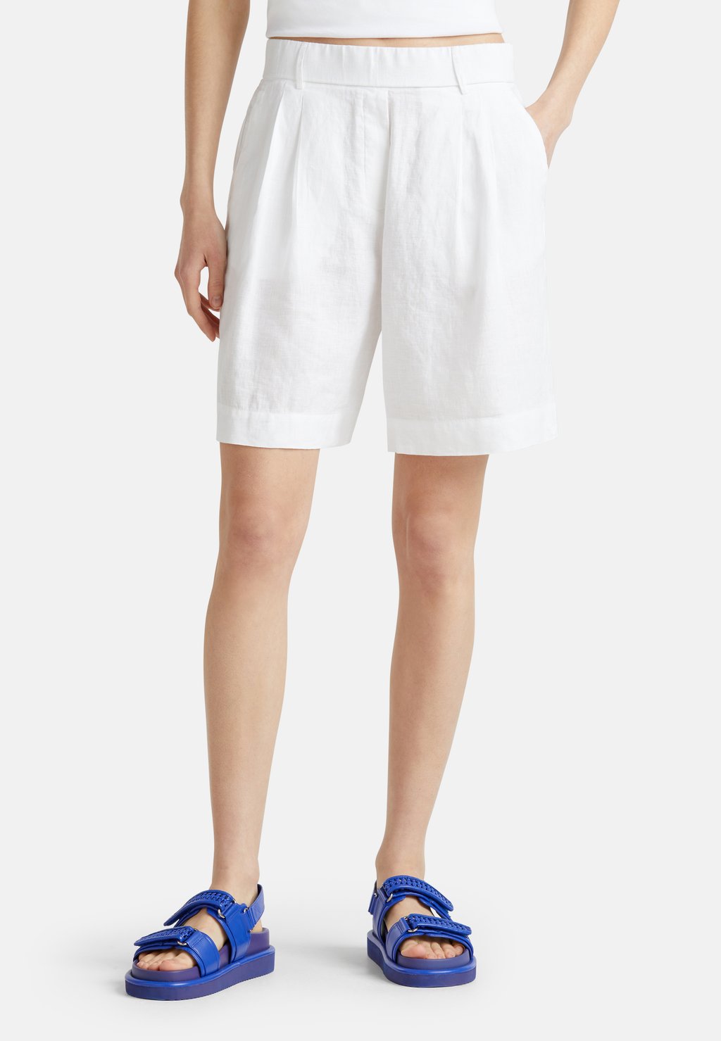 

Шорты BERMUDAS United Colors of Benetton, белый