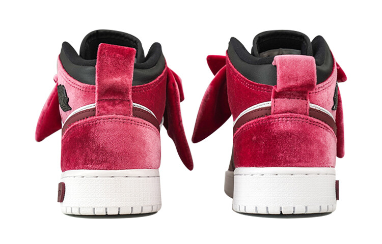 

Jordan Air Jordan 1 Баскетбольные кроссовки женские, Burgundy
