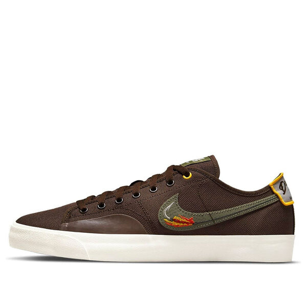 

Кроссовки Daan Van der Linden x Blazer Court SB Nike, коричневый