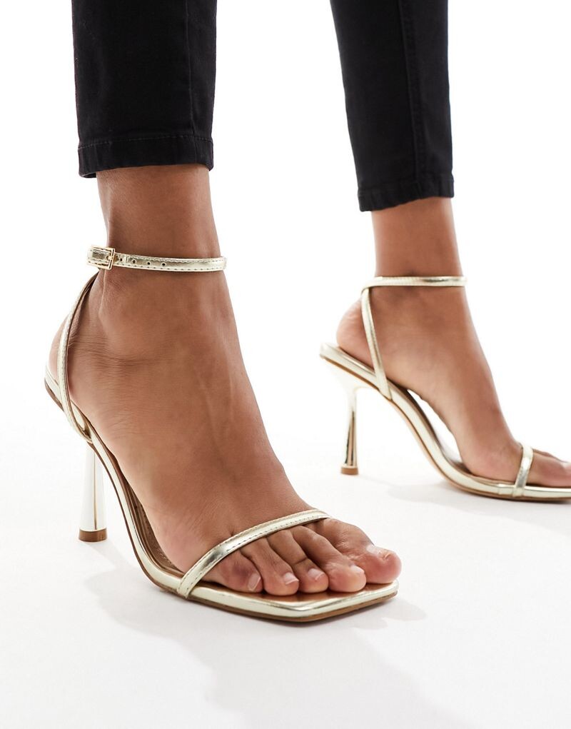 

Золотые сандалии с ремешками Simmi London Damira SIMMI Shoes