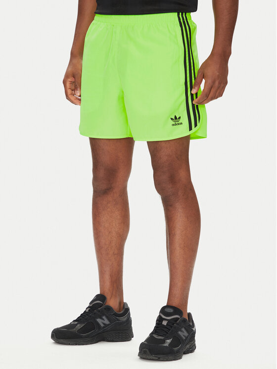 

Спортивные шорты обычного кроя adicolor Classics Sprinter JY1269 Adidas, зеленый