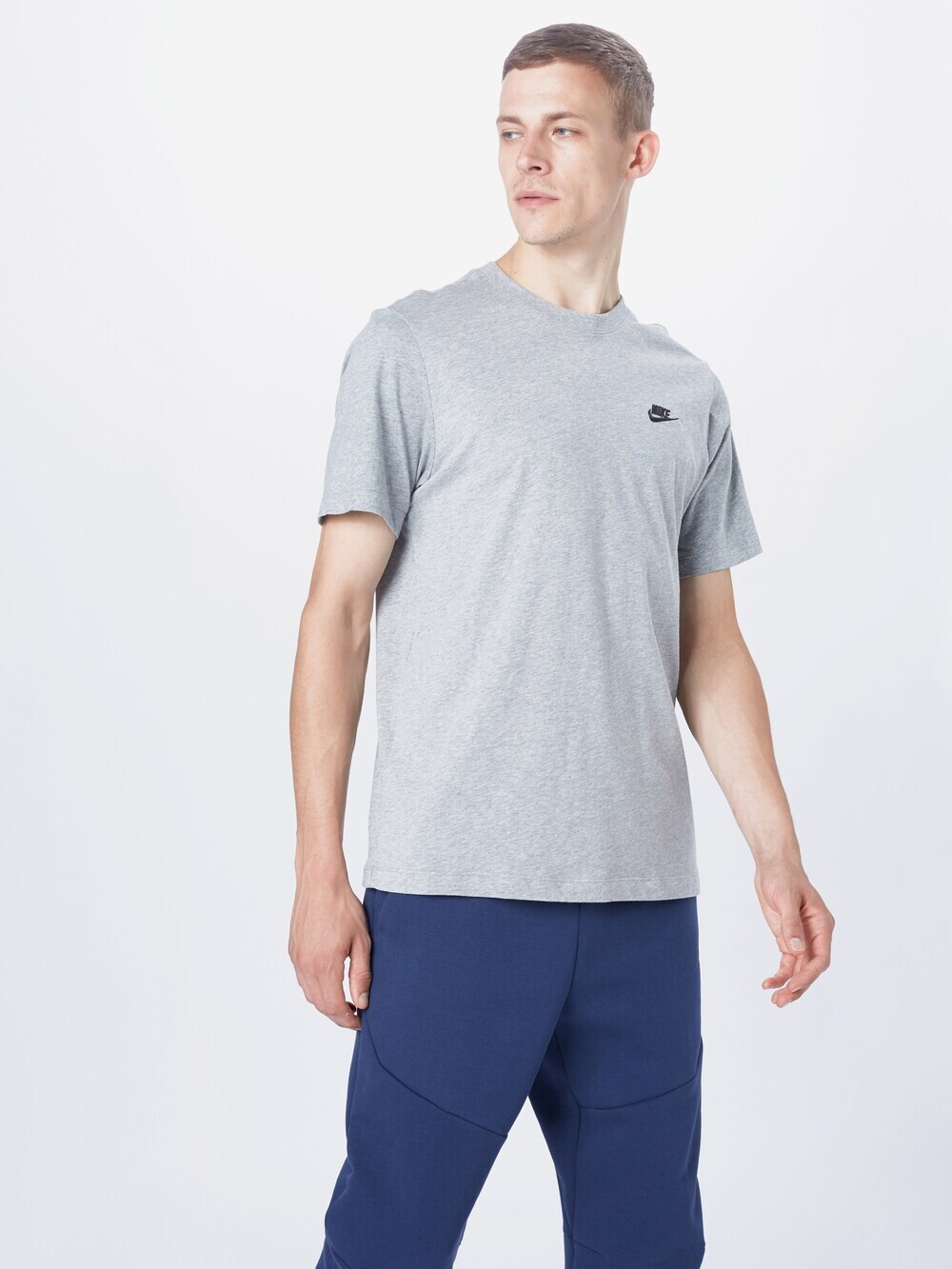 Футболка стандартного кроя Nike Sportswear Club, пестрый серый — фото 2