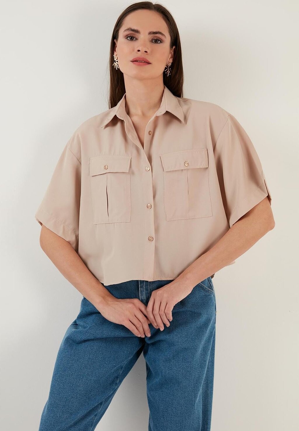 

Блузка на пуговицах Loose Fit LELA, камень