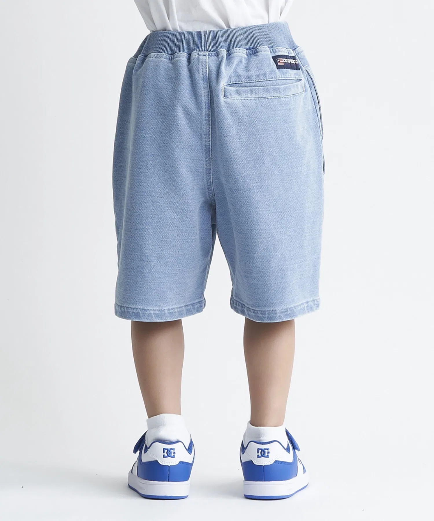Детские спортивные шорты 24 KD JS SHORT/DC с завязками и эластичным поясом. — фото 4